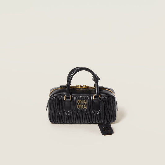 Arcadie matelassé leather bag BLACK - حقيبة Arcadie جلد لون اسود ماتلاسي