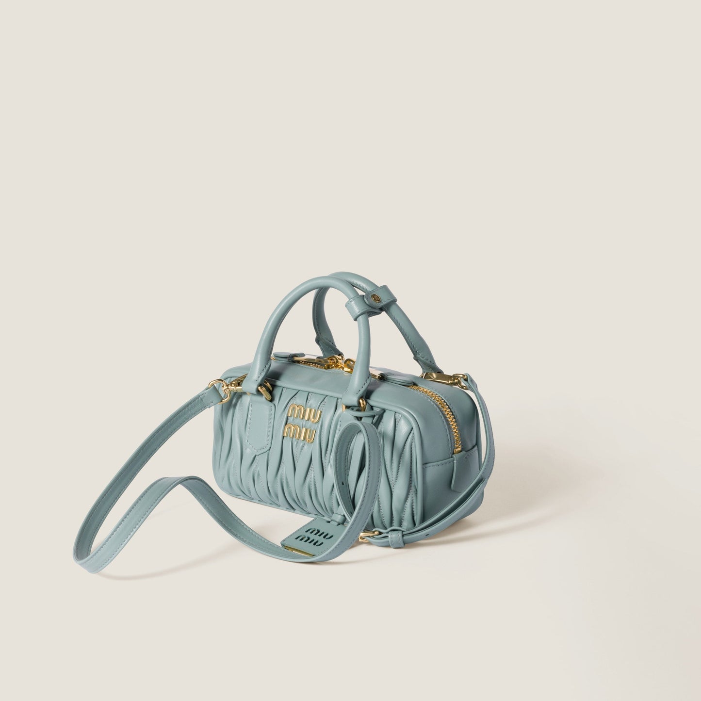 Arcadie leather bag matelassé Powder Blue - حقيبة Arcadie جلد لون لبني ماتلاسي