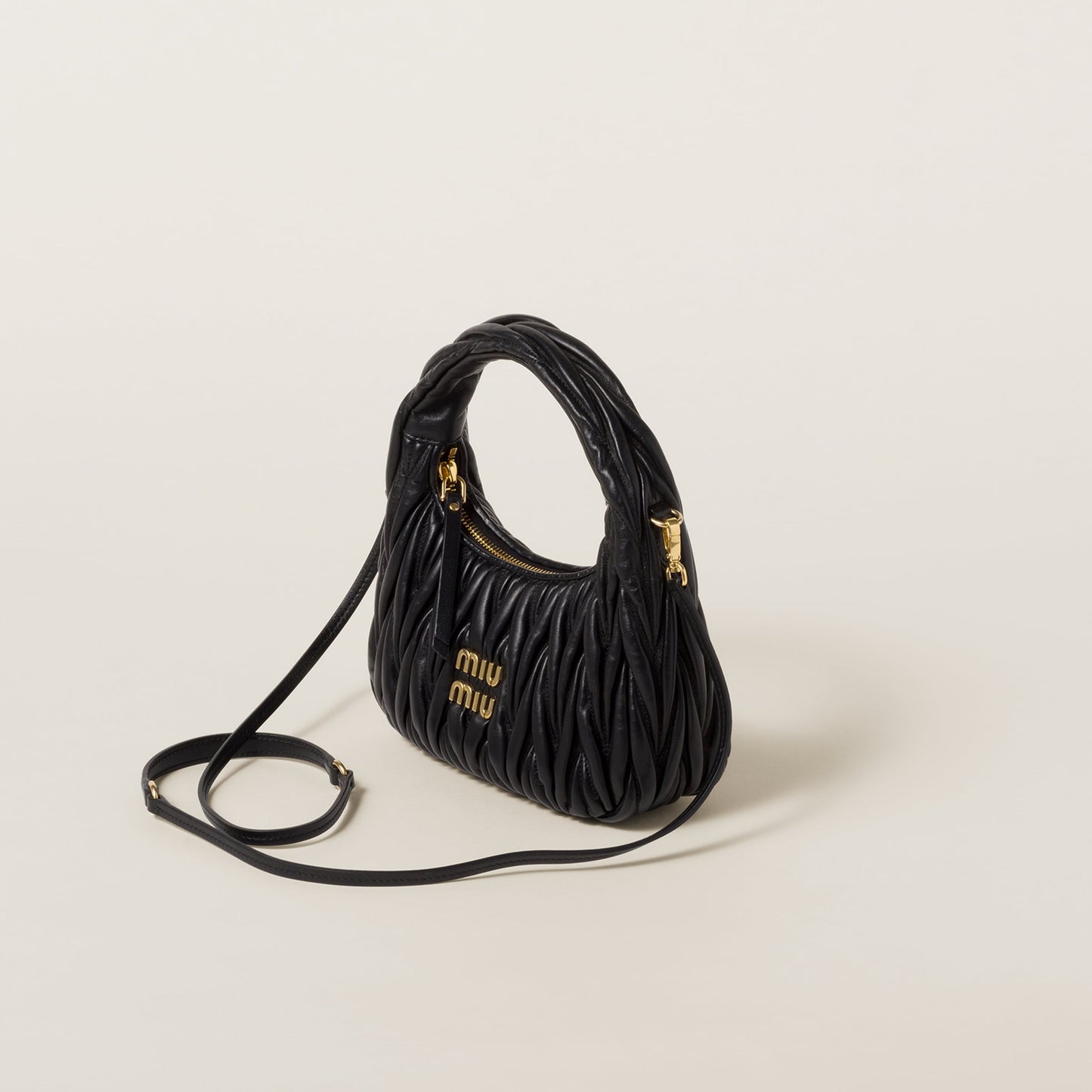 Wander nap leather hobo bag Black -  حقيبة هوبو أسودWander جلد